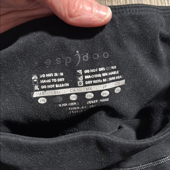 Women's Black Leggings - Picture 2 of 8